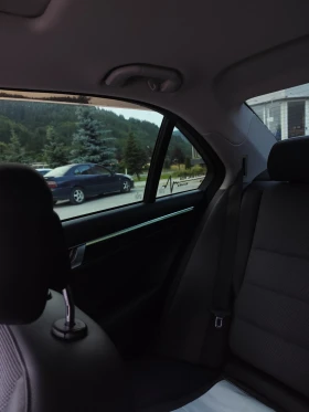 Mercedes-Benz C 350, снимка 13