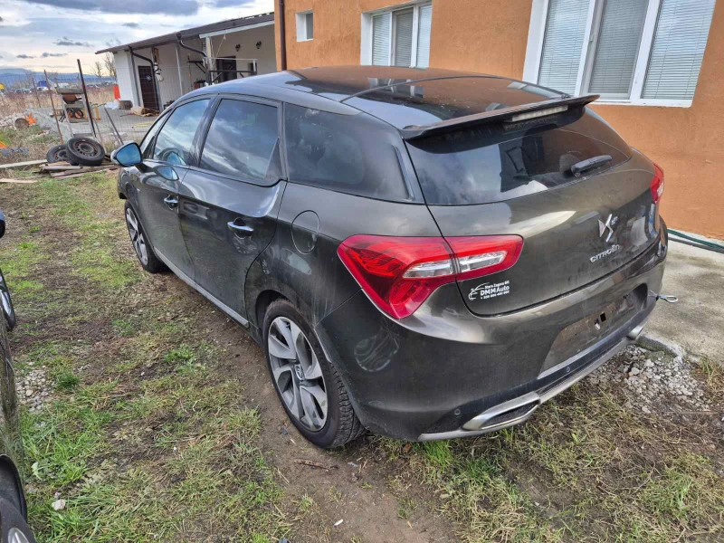 Citroen DS5 Hybrid4 , снимка 2 - Автомобили и джипове - 50006256