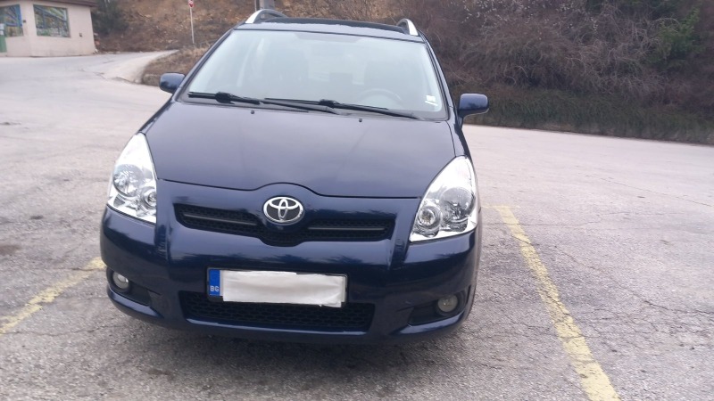 Toyota Corolla verso FACE LIFT, снимка 1 - Автомобили и джипове - 46058442