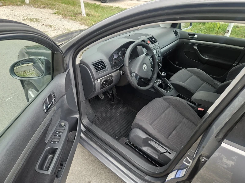 VW Golf 2.0tdi* klima* , снимка 7 - Автомобили и джипове - 47465278