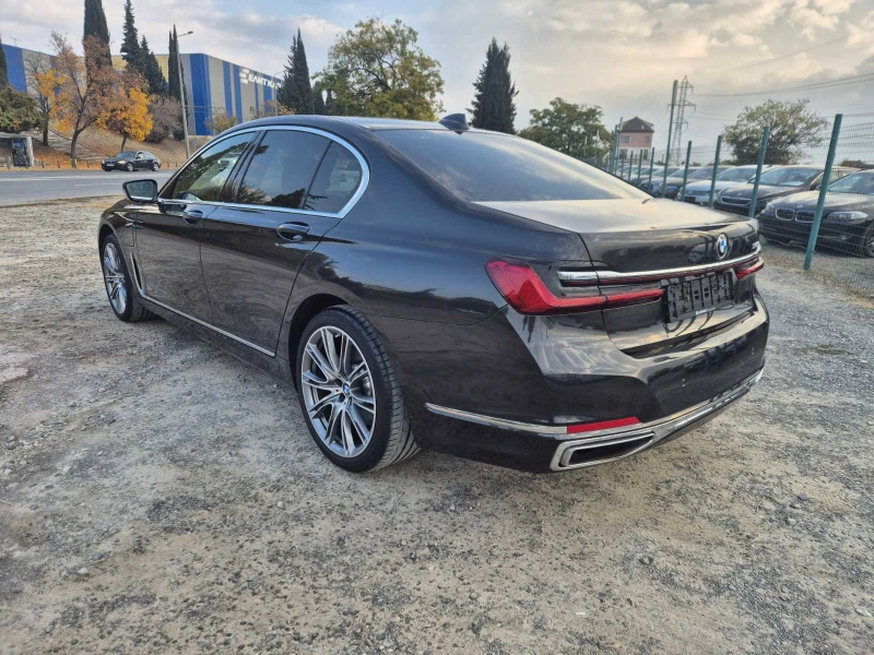 BMW 745 e XDrive, снимка 3 - Автомобили и джипове - 47769845