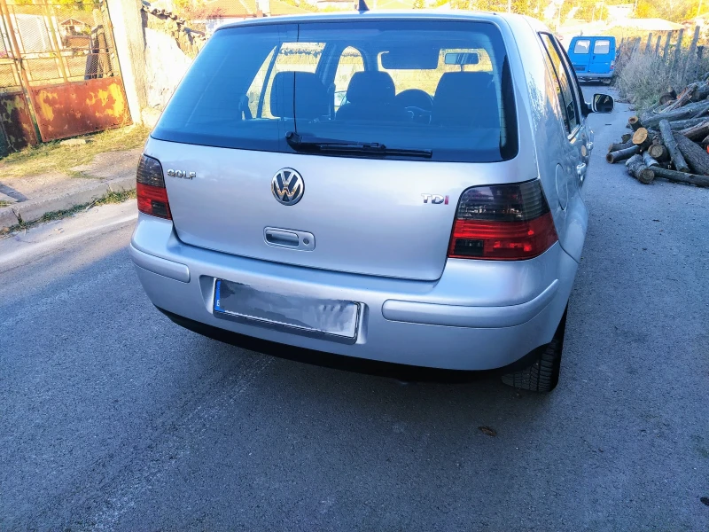 VW Golf, снимка 2 - Автомобили и джипове - 47885167