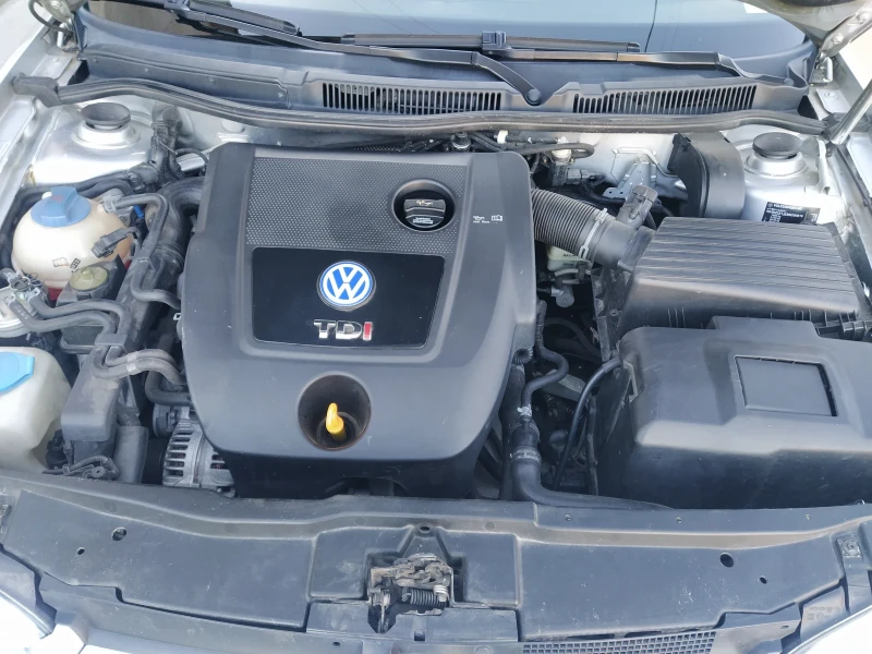 VW Golf, снимка 11 - Автомобили и джипове - 47885167