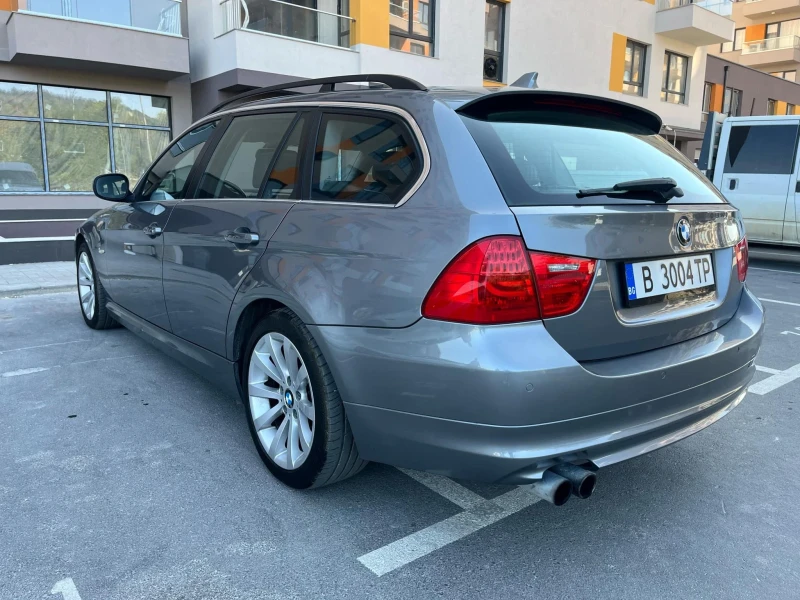 BMW 330 E91 x drive, снимка 10 - Автомобили и джипове - 48546795