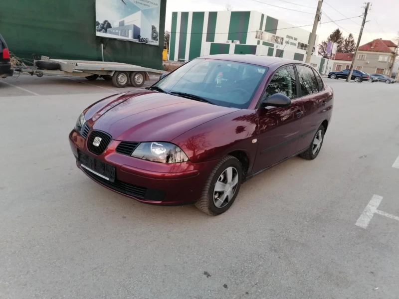 Seat Cordoba 1.9 sdi клима , снимка 7 - Автомобили и джипове - 48561243