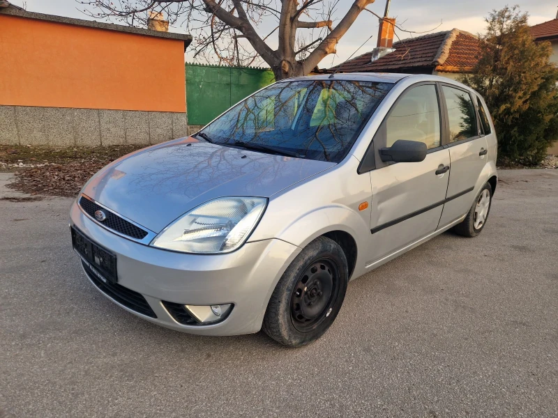 Ford Fiesta, снимка 1 - Автомобили и джипове - 48870218