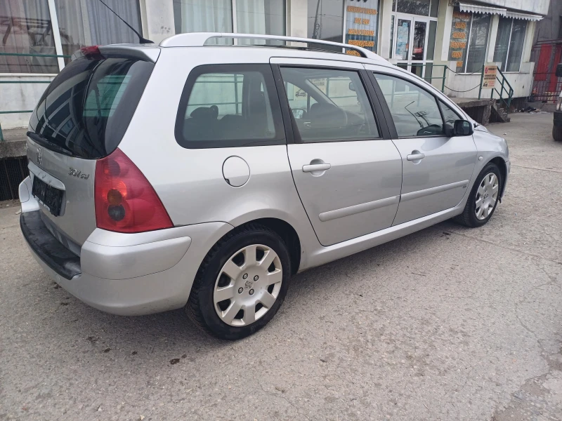 Peugeot 307 2.0HDI 136кс-6ско, снимка 4 - Автомобили и джипове - 49156640