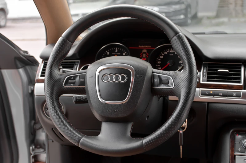 Audi A8 4.2TDI V8 * S8* пакет, снимка 11 - Автомобили и джипове - 50637750