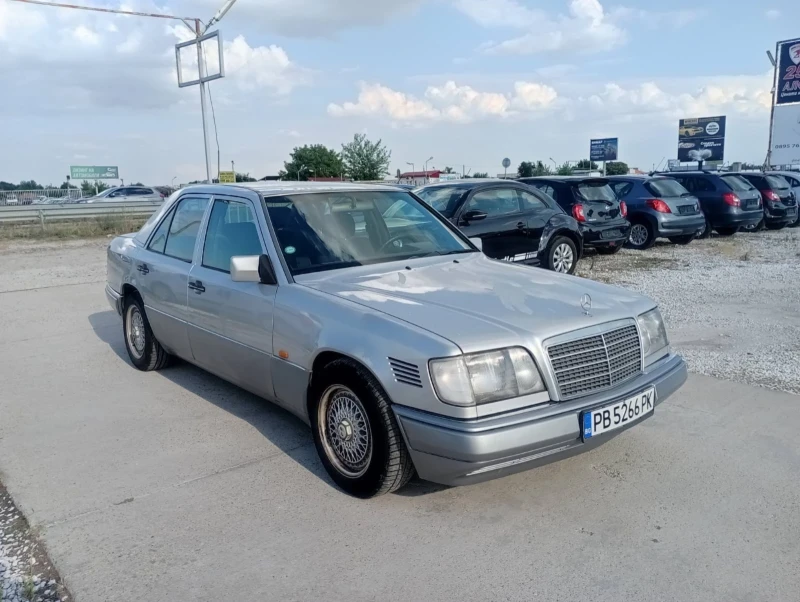 Mercedes-Benz 124, снимка 3 - Автомобили и джипове - 52253665