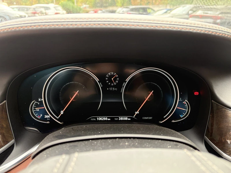 BMW 750 i xDrive, снимка 16 - Автомобили и джипове - 51892851