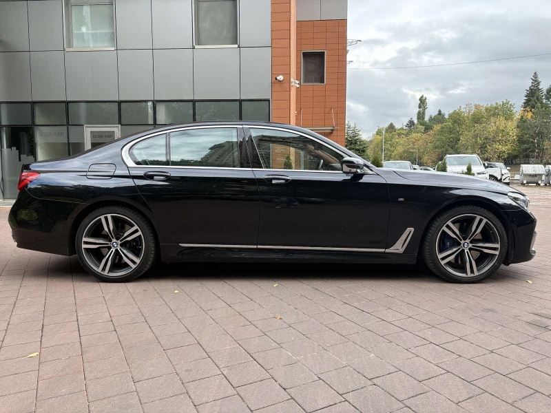 BMW 750 i xDrive, снимка 5 - Автомобили и джипове - 51892851