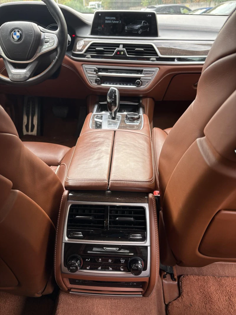 BMW 750 i xDrive, снимка 7 - Автомобили и джипове - 51892851
