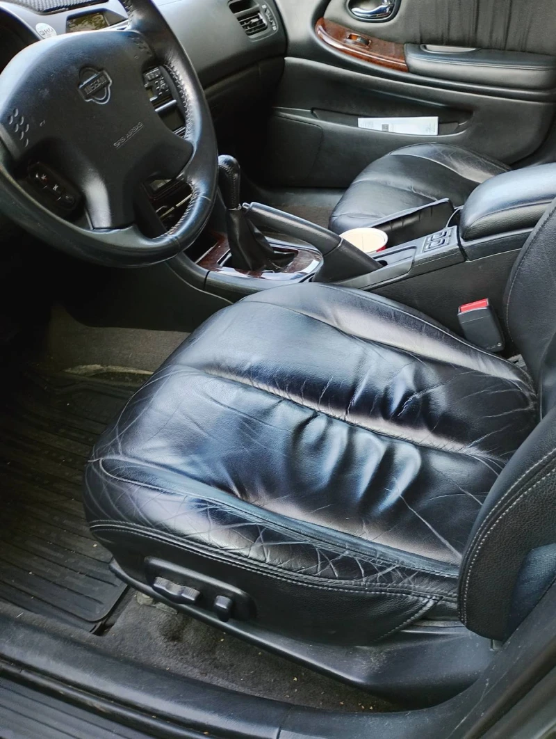 Nissan Maxima, снимка 11 - Автомобили и джипове - 52145185