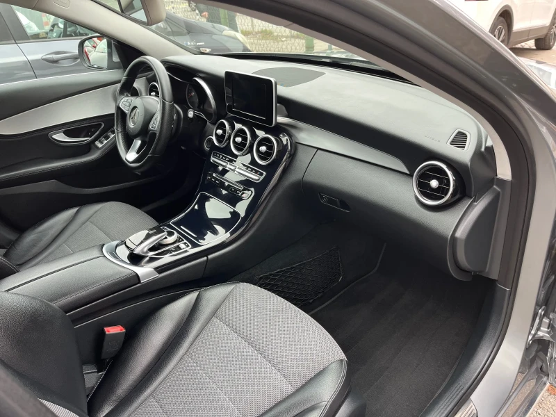 Mercedes-Benz C 250 4-Matic ТОП СЪСТОЯНИЕ , снимка 11 - Автомобили и джипове - 52695217