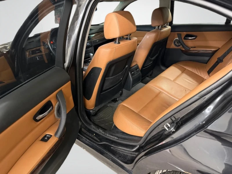 BMW 335 * xDrive * CARFAX * ЦЕНА ДО БГ, снимка 10 - Автомобили и джипове - 53061140