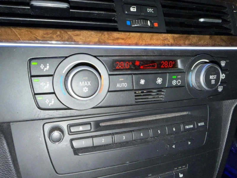 BMW 335 * xDrive * CARFAX * ЦЕНА ДО БГ, снимка 16 - Автомобили и джипове - 53061140