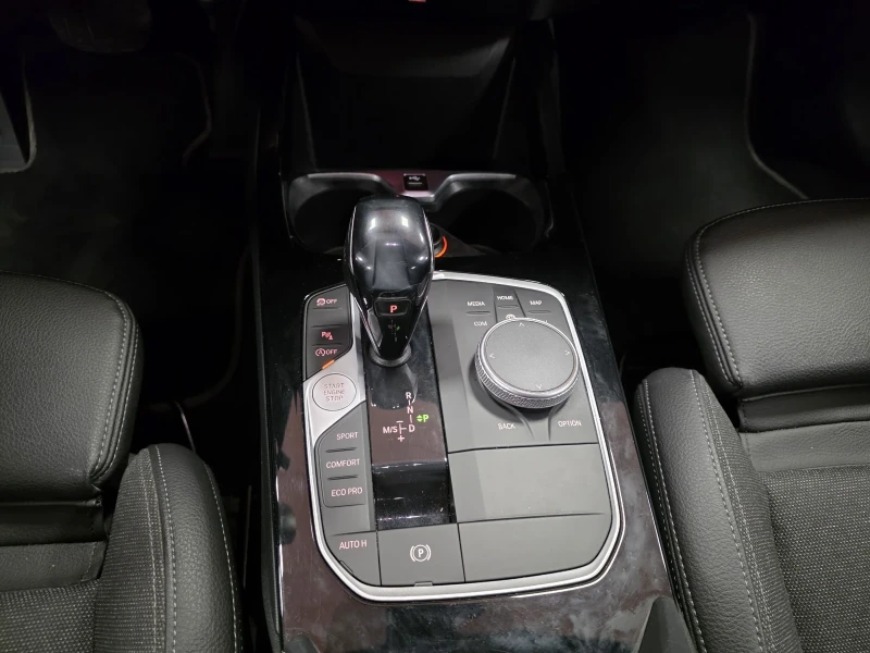 BMW 118 d | 150hp EU6 | Automatic | LED | ///M, снимка 9 - Автомобили и джипове - 53293716