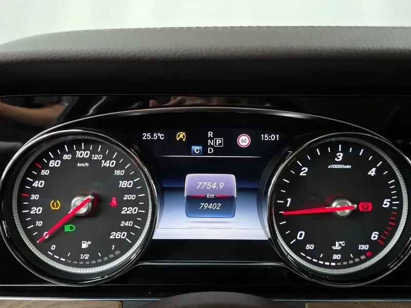 Mercedes-Benz E 220 D EXCLUSIVE �������| ���������| HEAD UP DISPLAY | Mobile.bg � ����������� 8