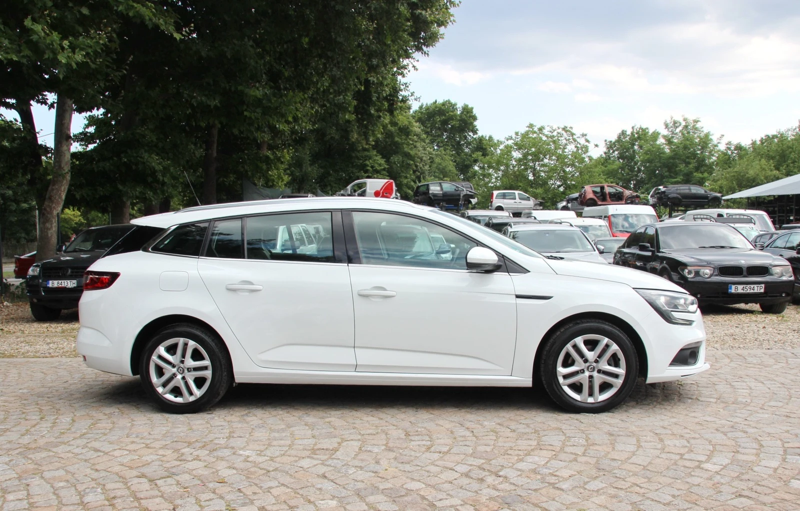 Renault Megane 1.5 dCi  AUTOMATIC ГЕРМАНИЯ    - изображение 4