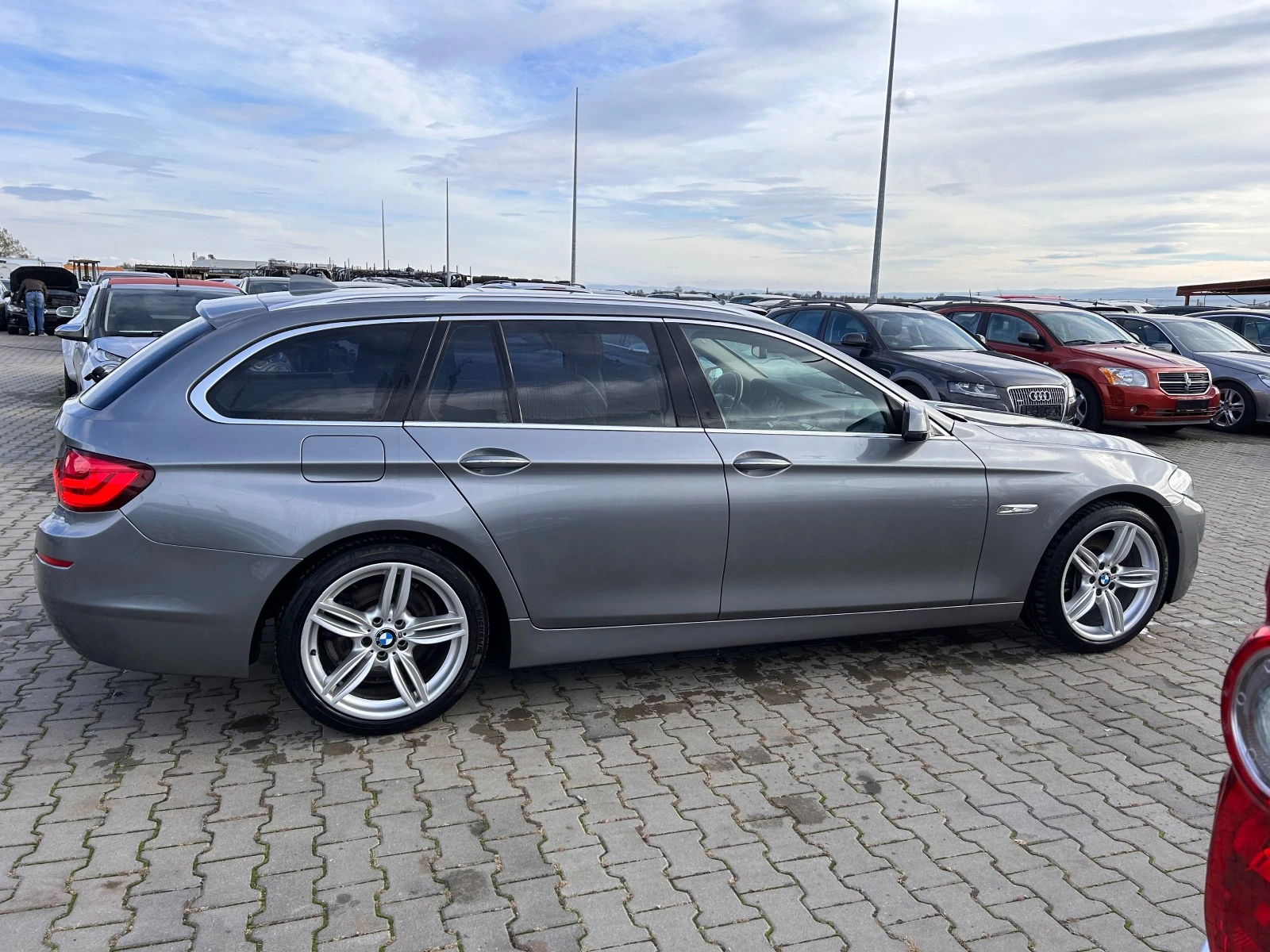 BMW 525 D AVTOMAT/PANORAMA ЛИЗИНГ - изображение 5