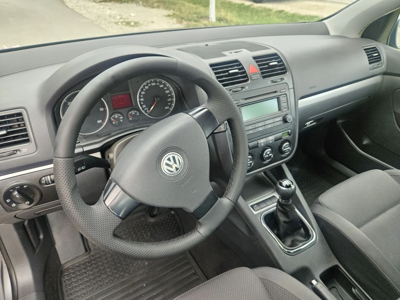 VW Golf 2.0tdi* klima*  - изображение 6