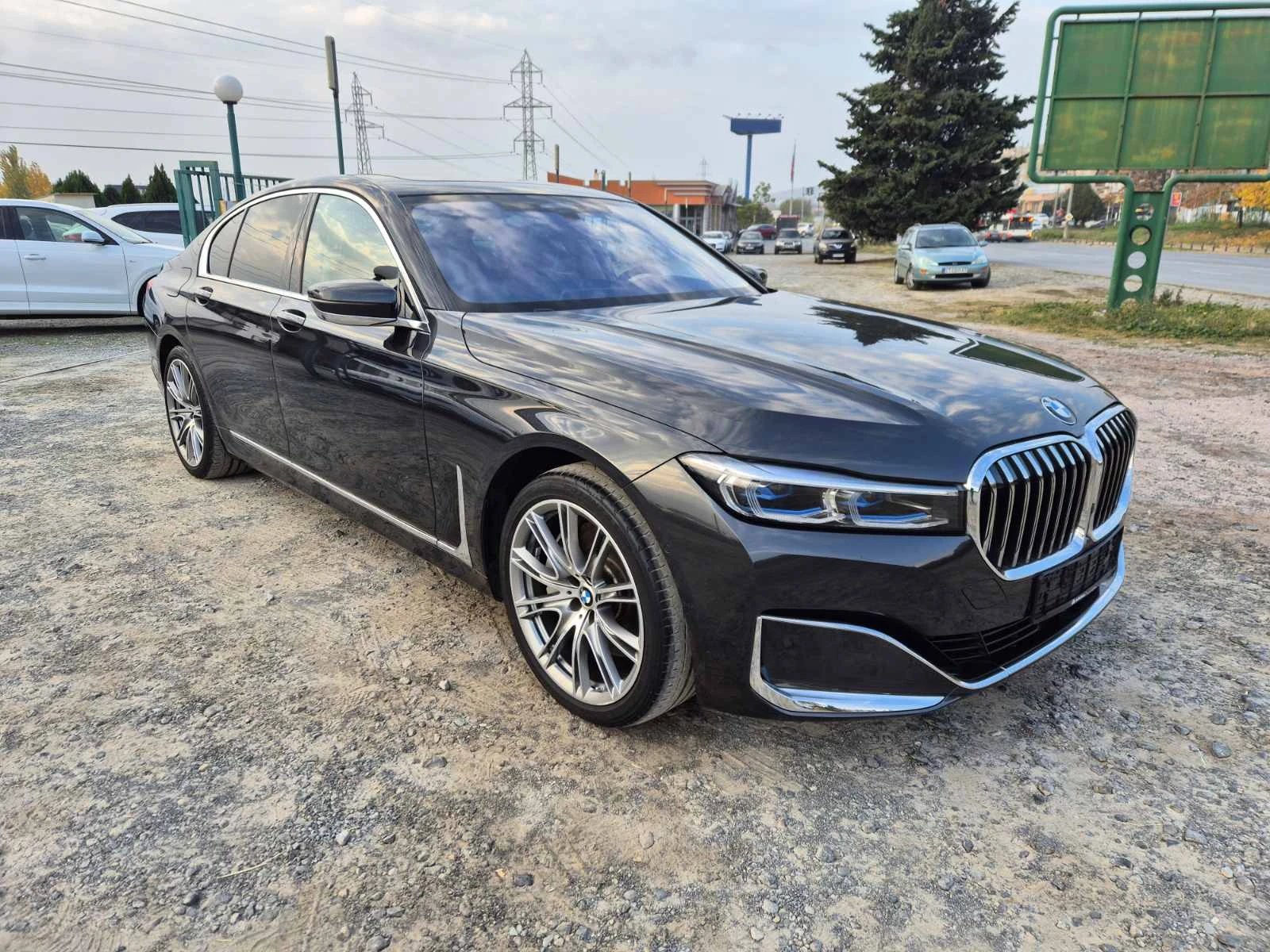 BMW 745 e XDrive - изображение 7