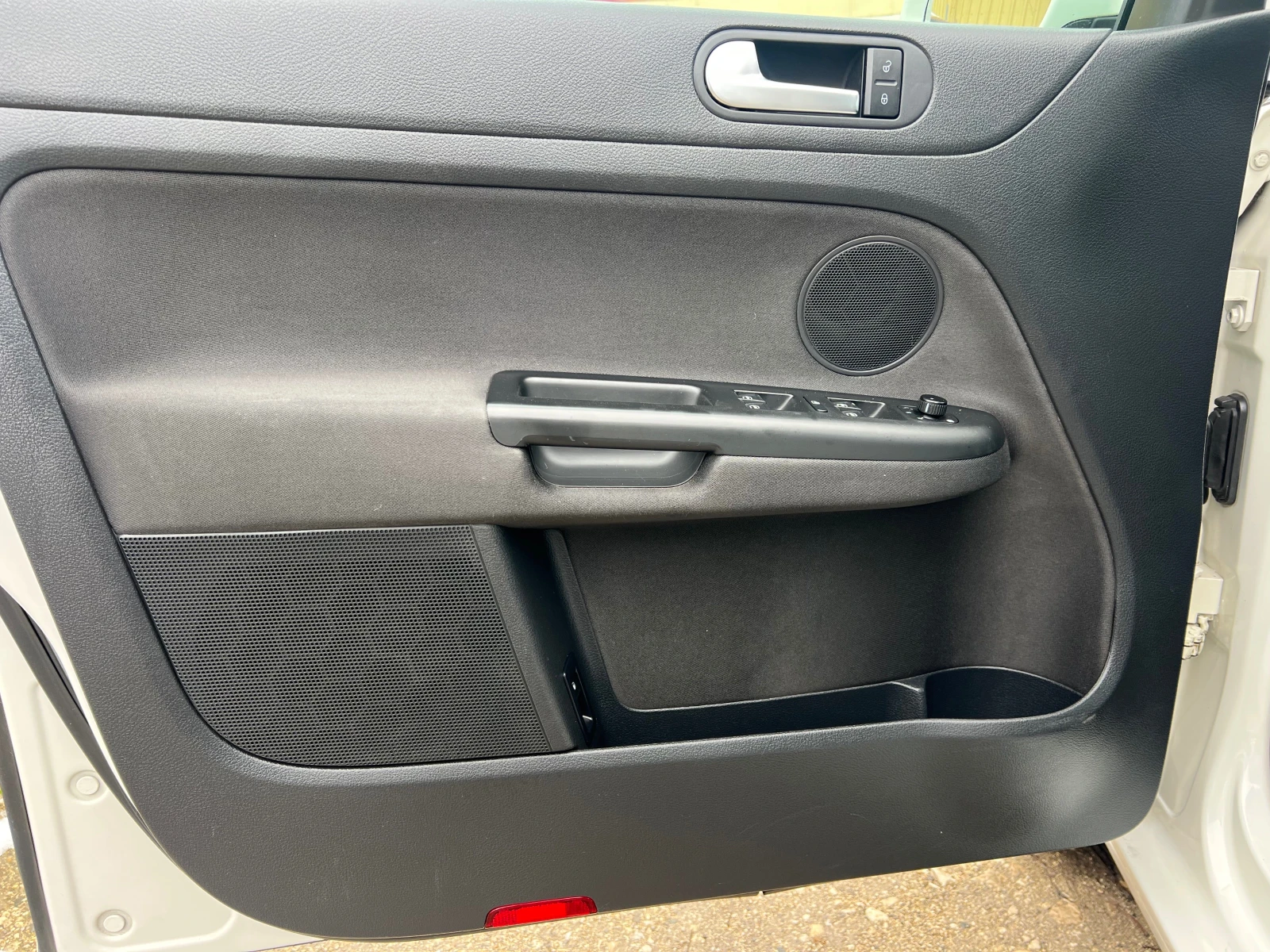 VW Golf Plus 6+ HIGHLINE | Mobile.bg — изображение 17