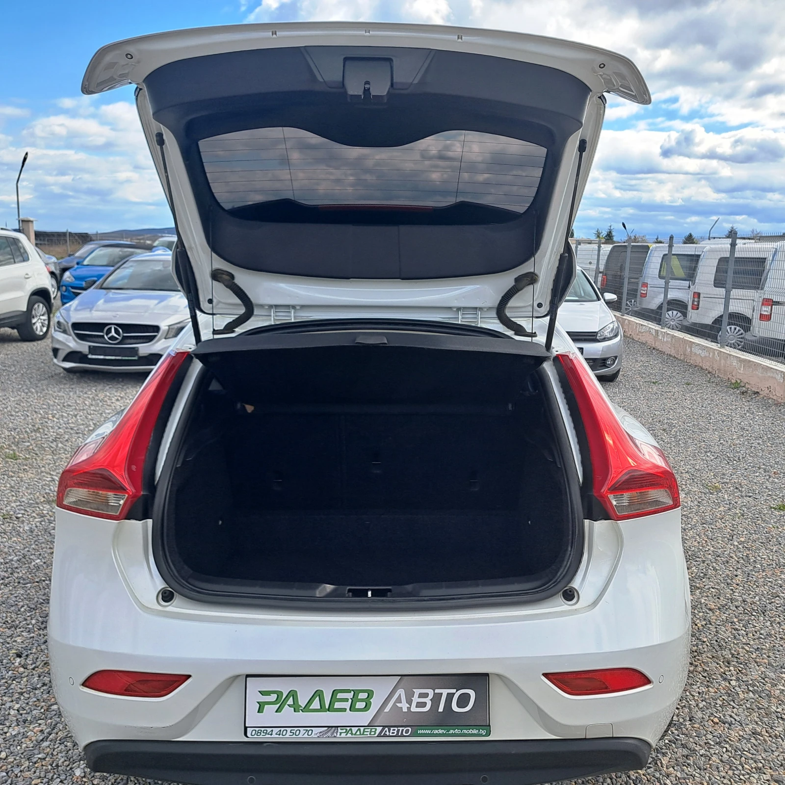 Volvo V40 2.0D* 120Hp* NAVI* EURO 6B* ОТЛИЧНО СЪСТОЯНИЕ!*  | Mobile.bg — изображение 16