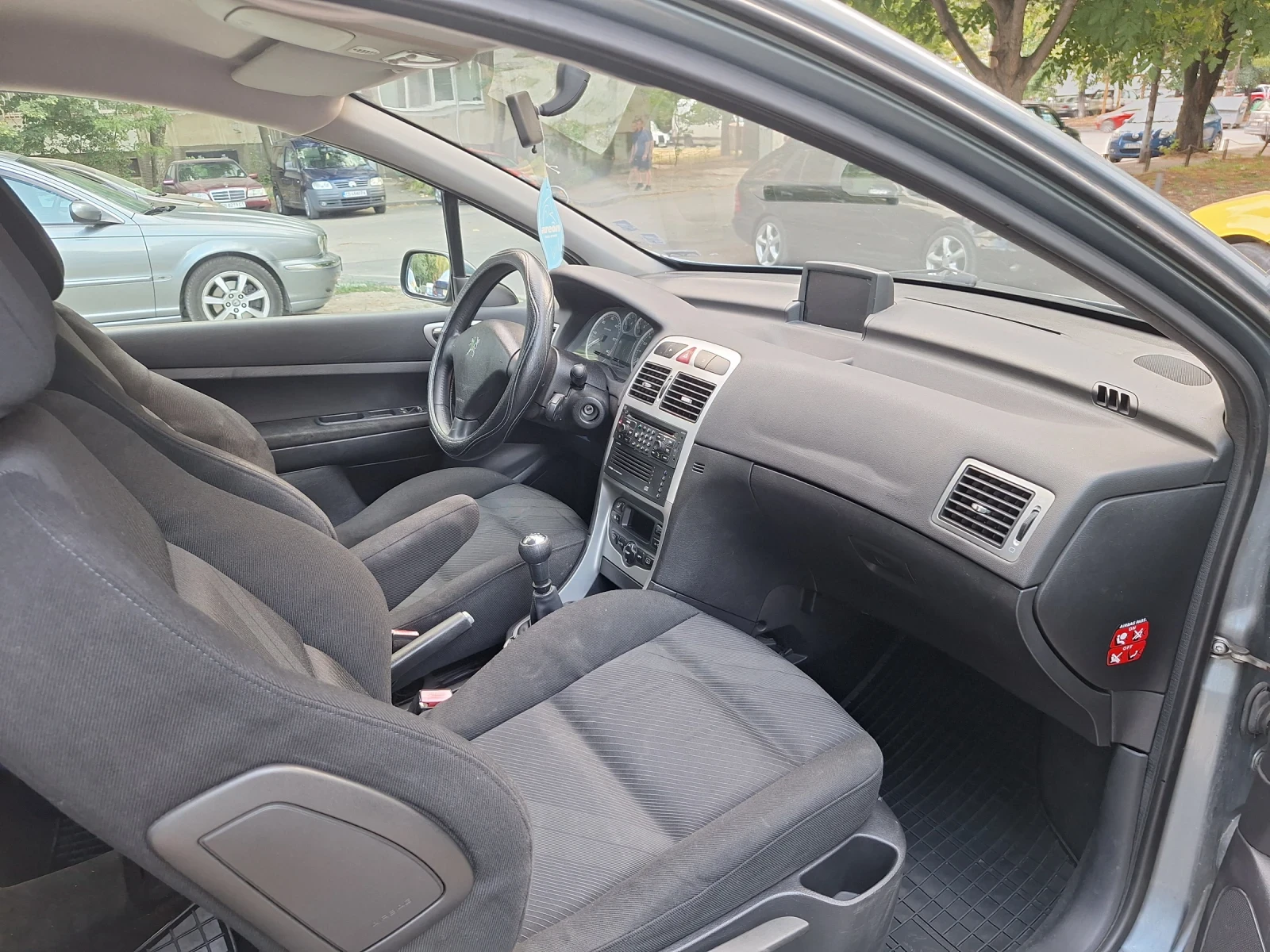 Peugeot 307 2.0 HDI - изображение 4