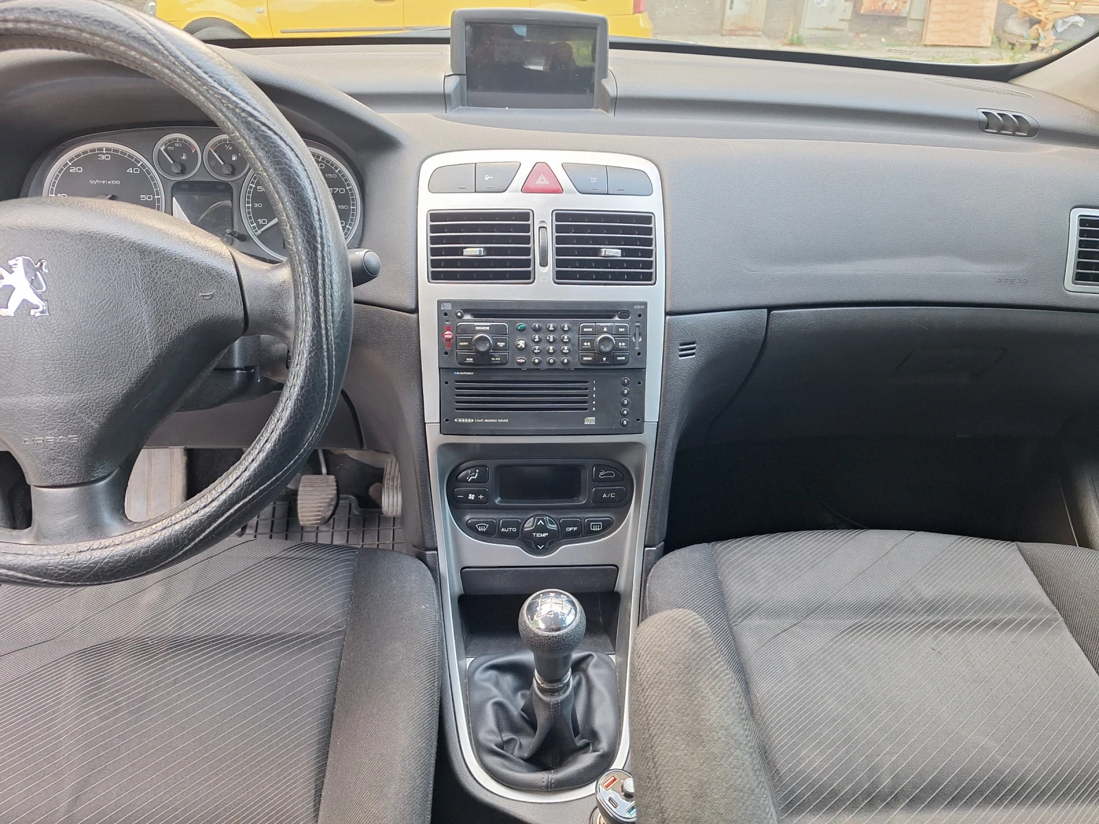 Peugeot 307 2.0 HDI - изображение 9