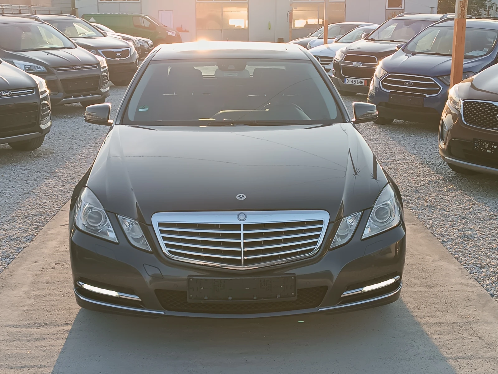 Mercedes-Benz E 200 BENZIN/7 G+ / - изображение 2