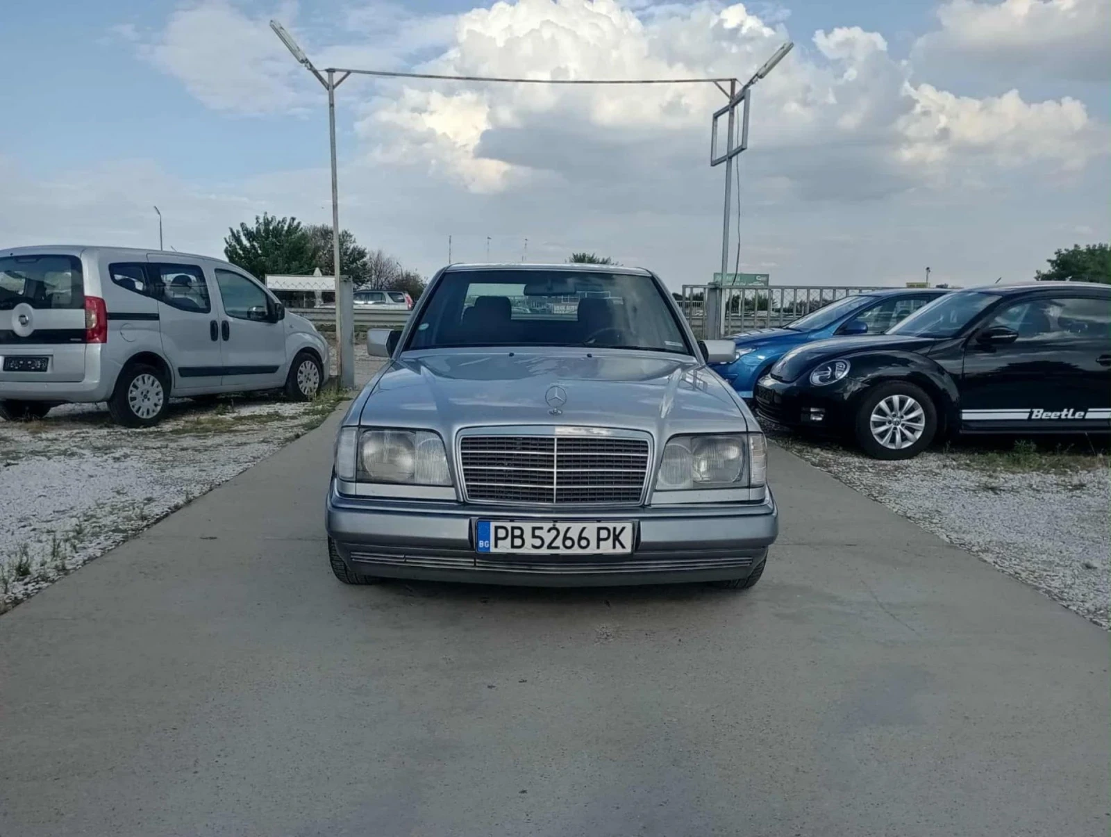 Mercedes-Benz 124  - изображение 2