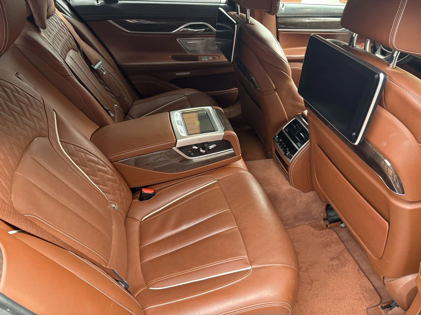 BMW 750 i xDrive | Mobile.bg   11