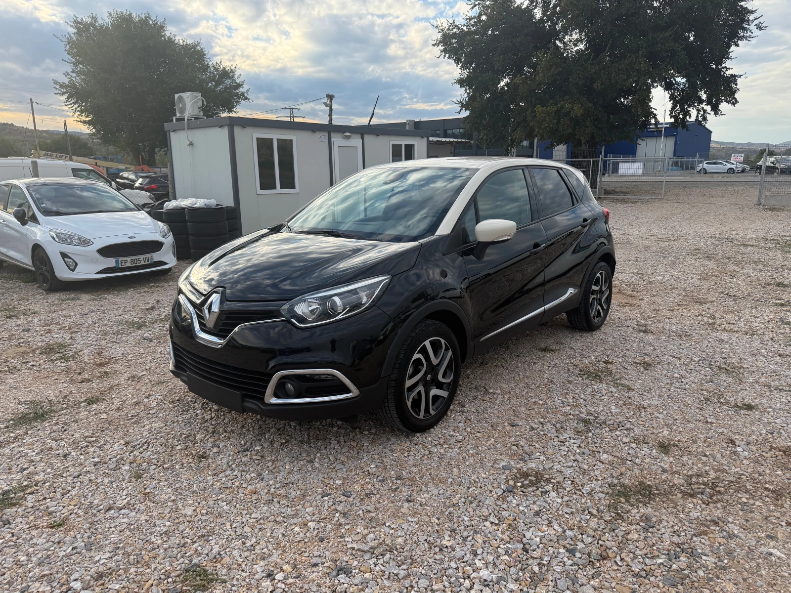 Renault Captur 1.5d/R-Link/Euro6 - изображение 5