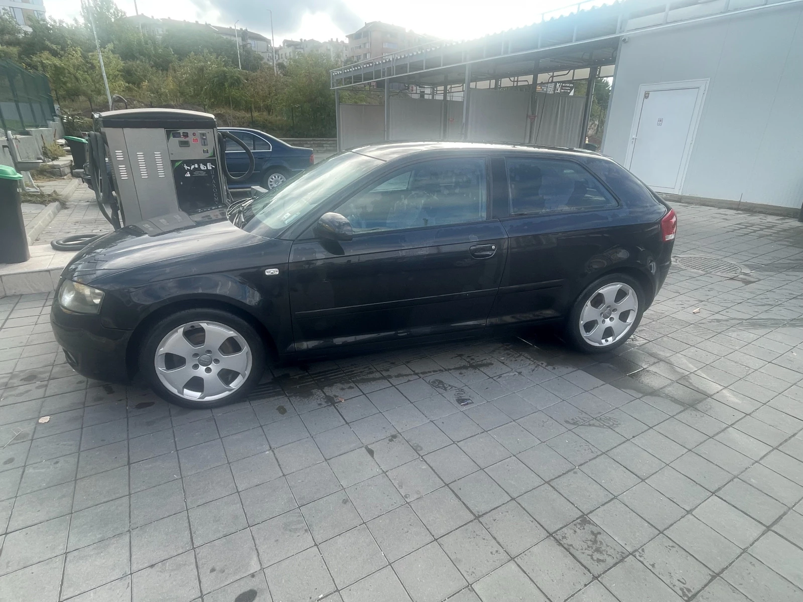 Audi A3 1.9 - изображение 2