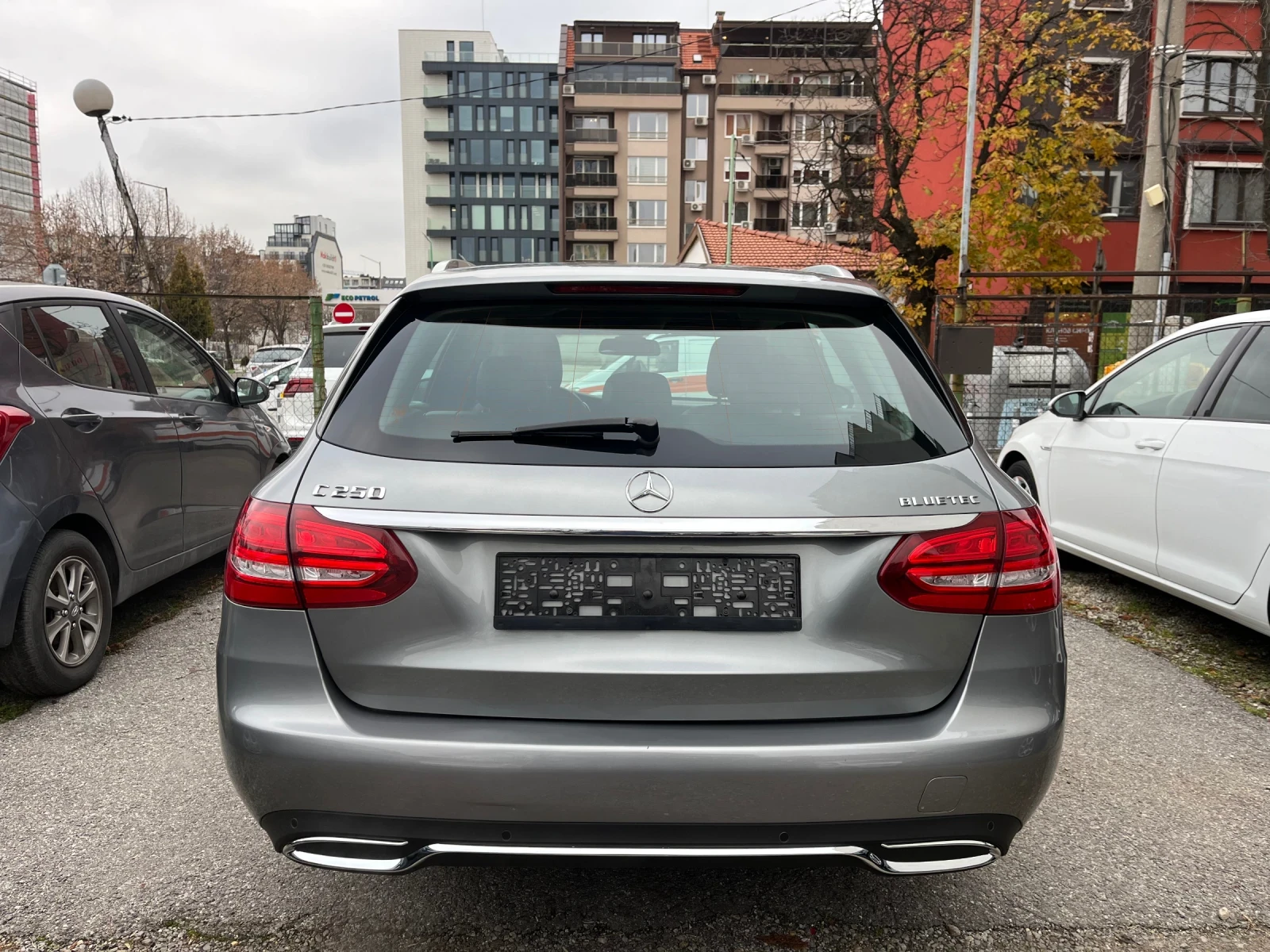 Mercedes-Benz C 250 4-Matic ТОП СЪСТОЯНИЕ  - изображение 6