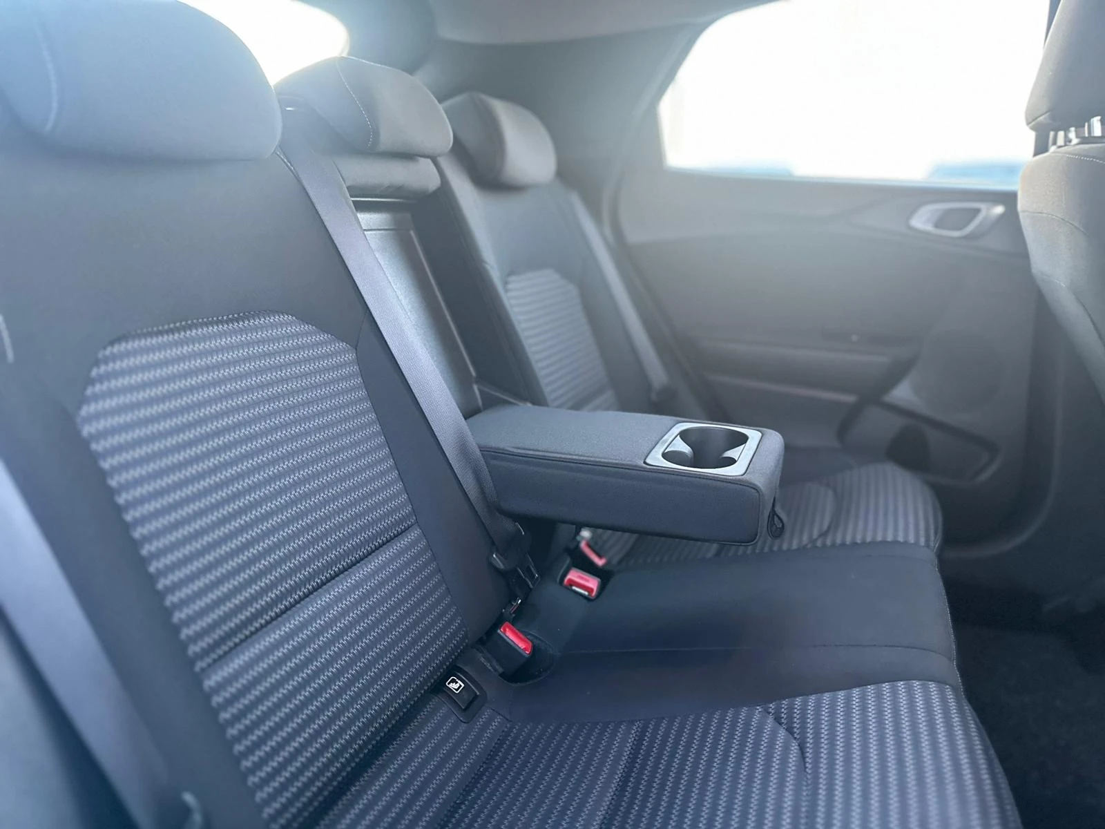 Kia XCeed / GAS / 70000 KM / LANE ASIST / TOP / | Mobile.bg � ����������� 11