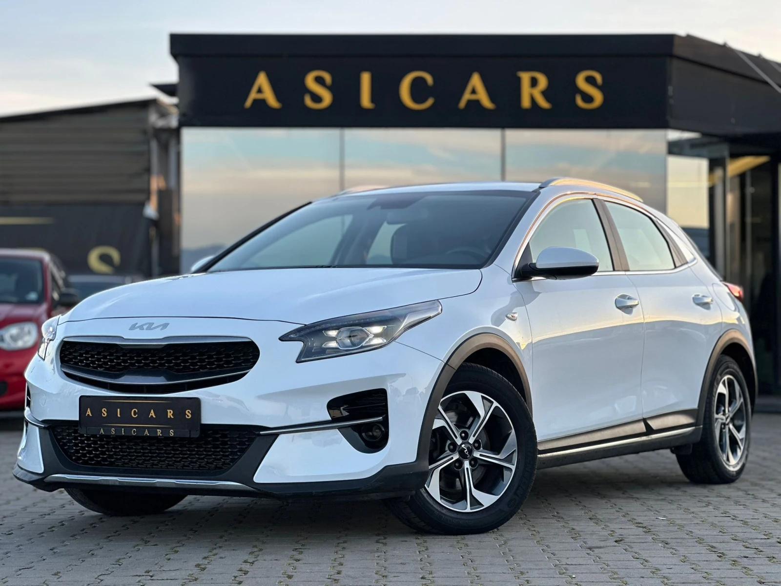 Kia XCeed / GAS / 70000 KM / LANE ASIST / TOP / | Mobile.bg � ����������� 1