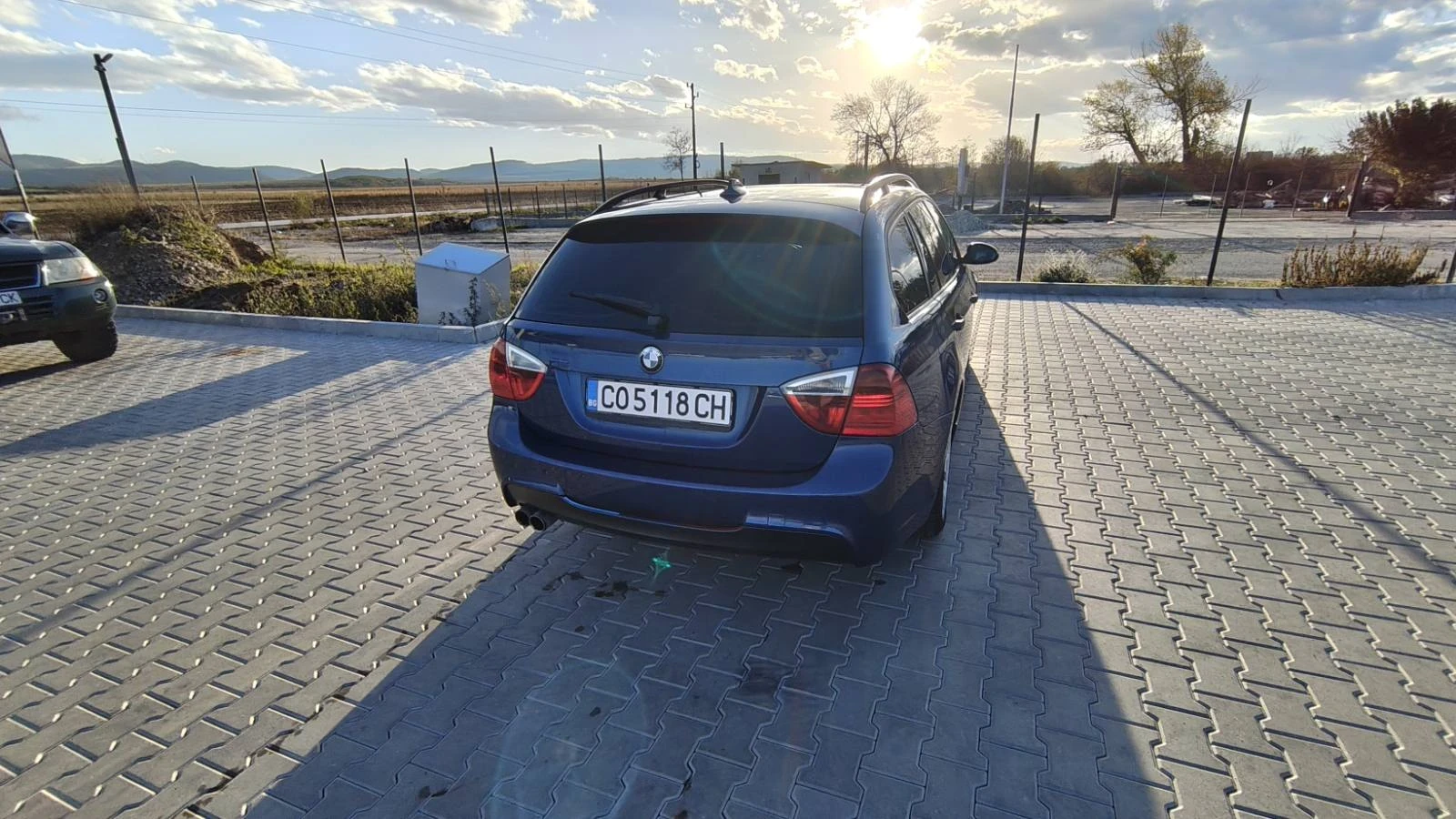 BMW 325  - изображение 8