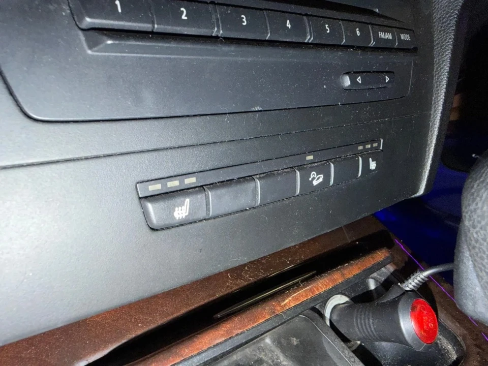 BMW 335 * xDrive * CARFAX * ���� �� �� | Mobile.bg � ����������� 17