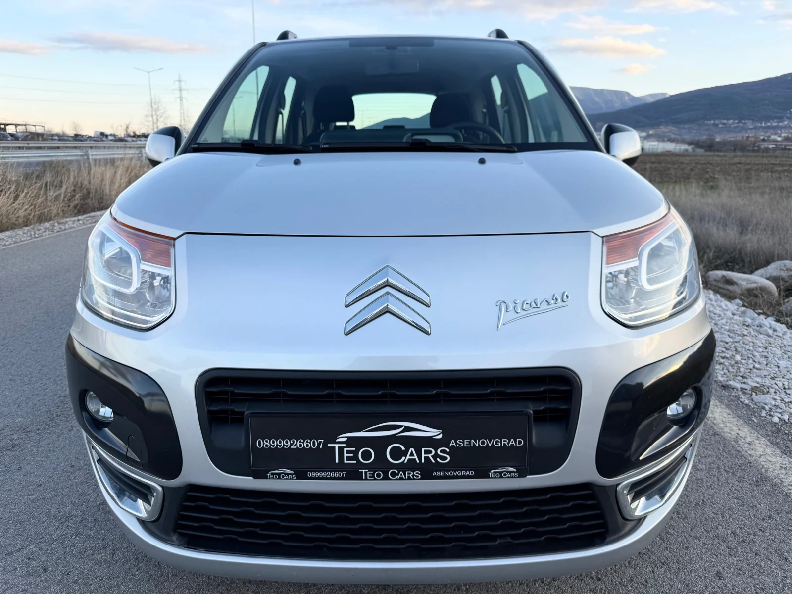 Citroen C3 Picasso 1.6 HDI / PARKTRONIC / AVTOPILOT / FULL SERVICE - изображение 2