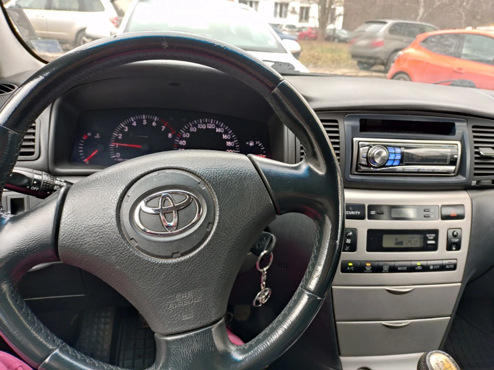 Toyota Corolla 1.4 vvt-i - изображение 10