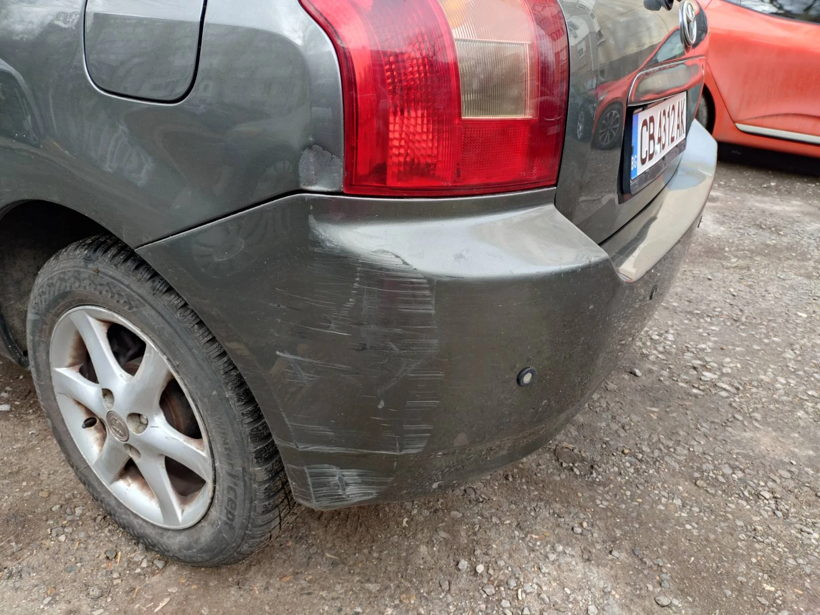 Toyota Corolla 1.4 vvt-i - изображение 8