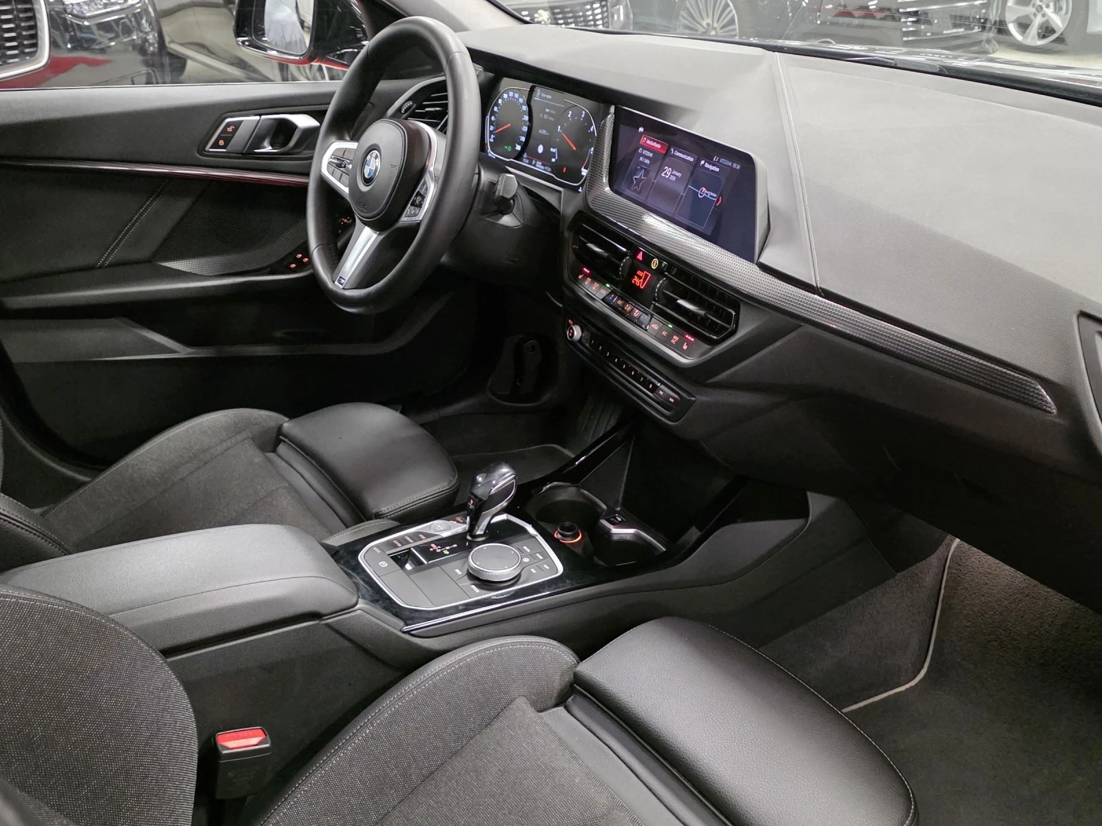 BMW 118 d | 150hp EU6 | Automatic | LED | ///M | Mobile.bg � ����������� 13