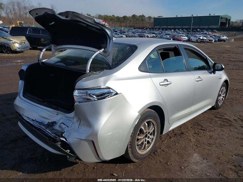 Toyota Corolla 1.8l Hybrid Le, снимка 4 - Автомобили и джипове - 53825079