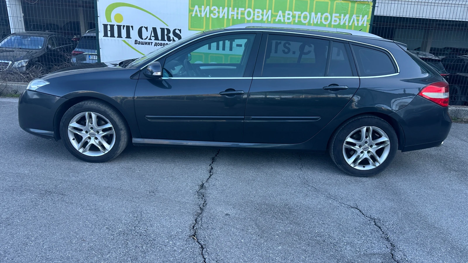 Renault Laguna 2.0 i Automatic, снимка 4 - Автомобили и джипове - 53864286