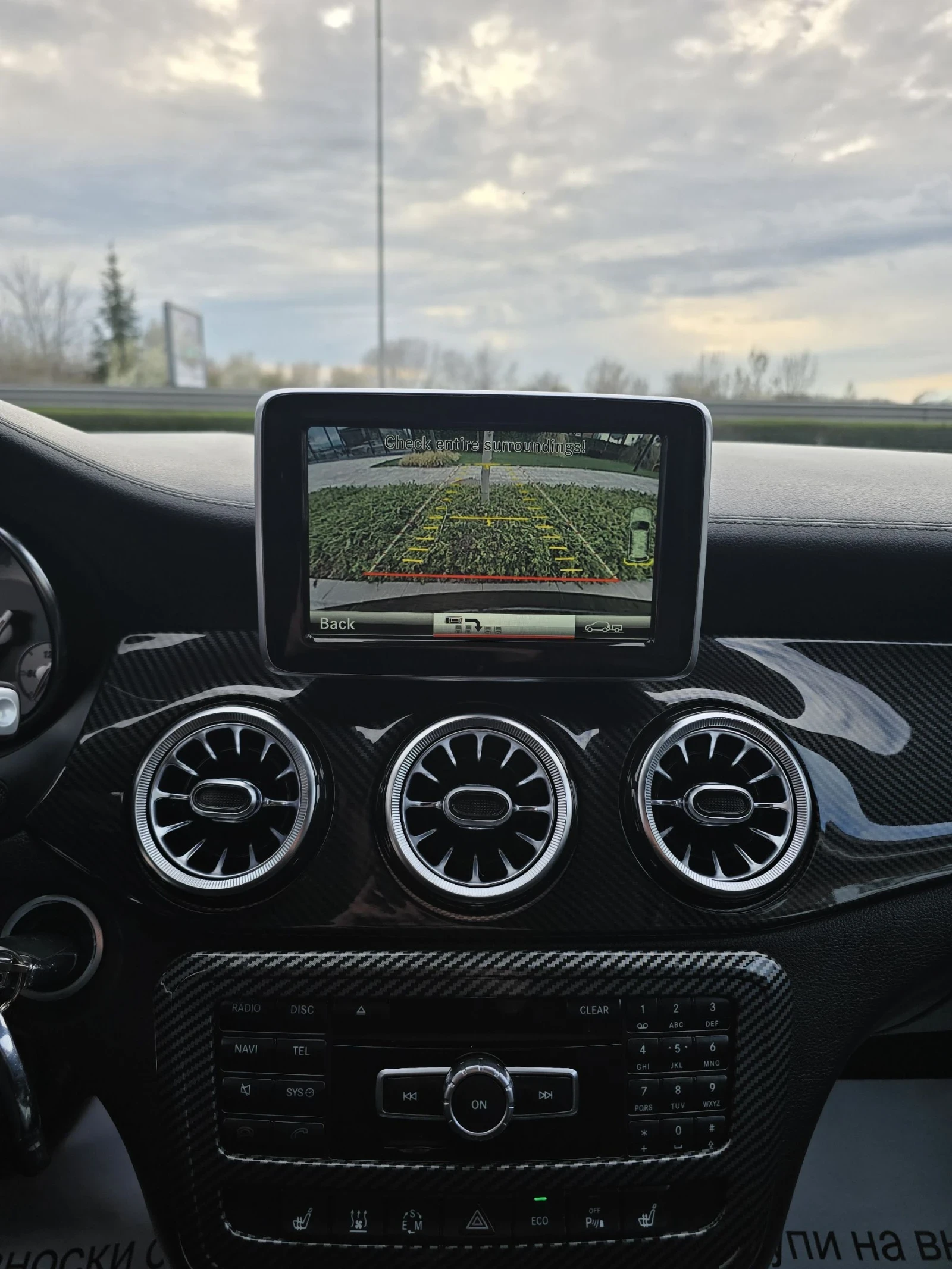 Mercedes-Benz CLA 220 Cdi AMG pack. Панорама.Harman/Kardon, снимка 11 - Автомобили и джипове - 54059592