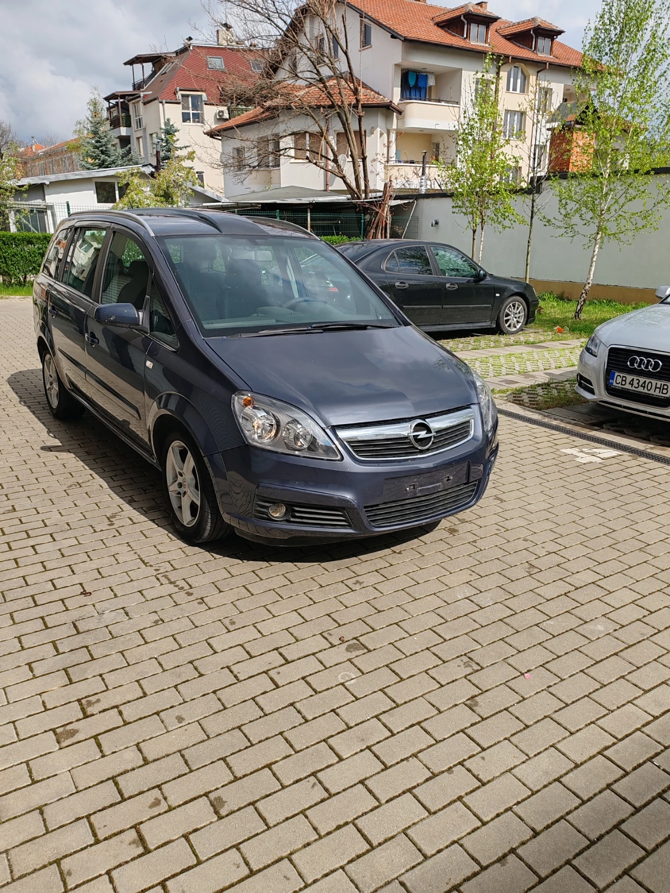 Opel Zafira, снимка 3 - Автомобили и джипове - 54297032