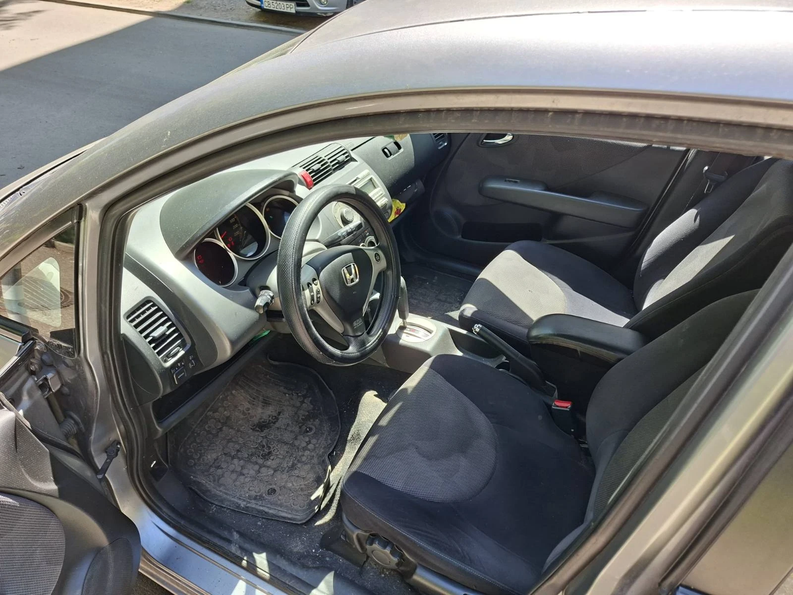 Honda Jazz, снимка 8 - Автомобили и джипове - 54425108