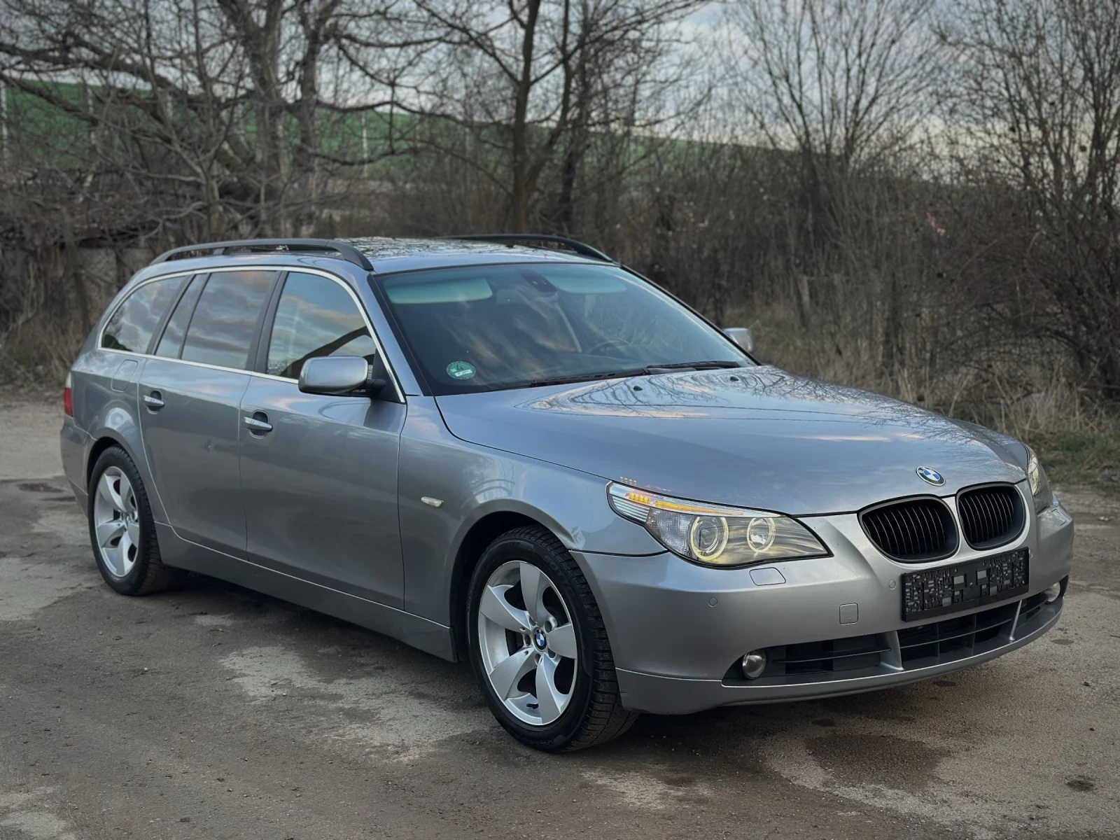 BMW 530 D/231hp Панорама-Подгрев, снимка 3 - Автомобили и джипове - 54527352